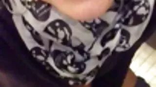 Eliza drātējas wideo sex ar citu uzņēmēja priekšā.