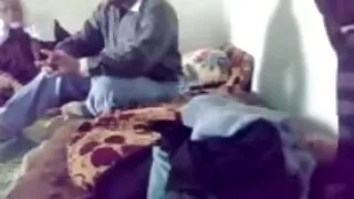 Vecā dāma dod santehniķi. video seks mama