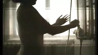 Lea Meo gioca zadruga seks 2020 spēlē ar gailis kaķis un pele.