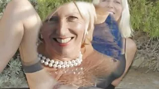 Trīs draugi fart visās caurumiem divas draudzenes. yandeks seks video